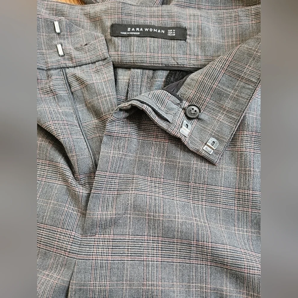 Zara Gray & Red Plaid Wide Leg Trousers Pants-Size Medium - Picture 3 of 4